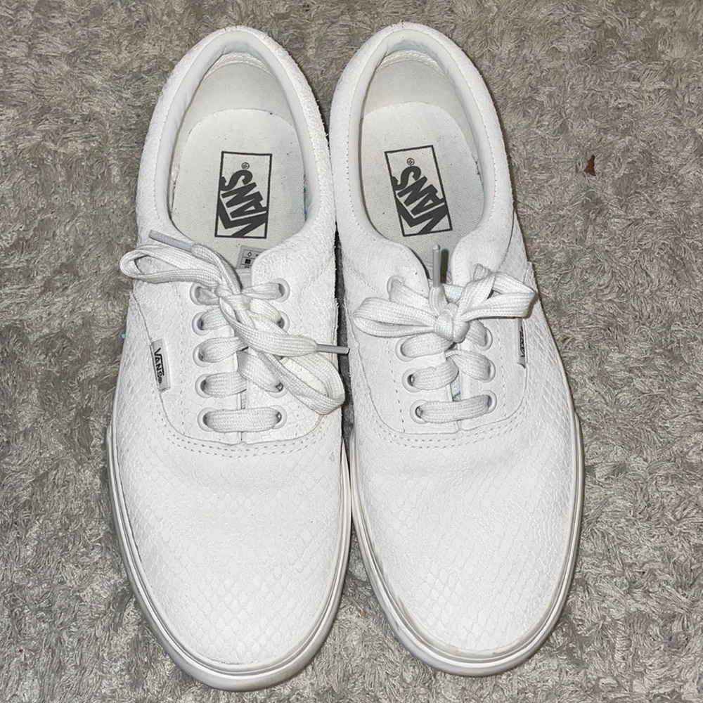 *Gently Worn* Unisex Canvas Vans